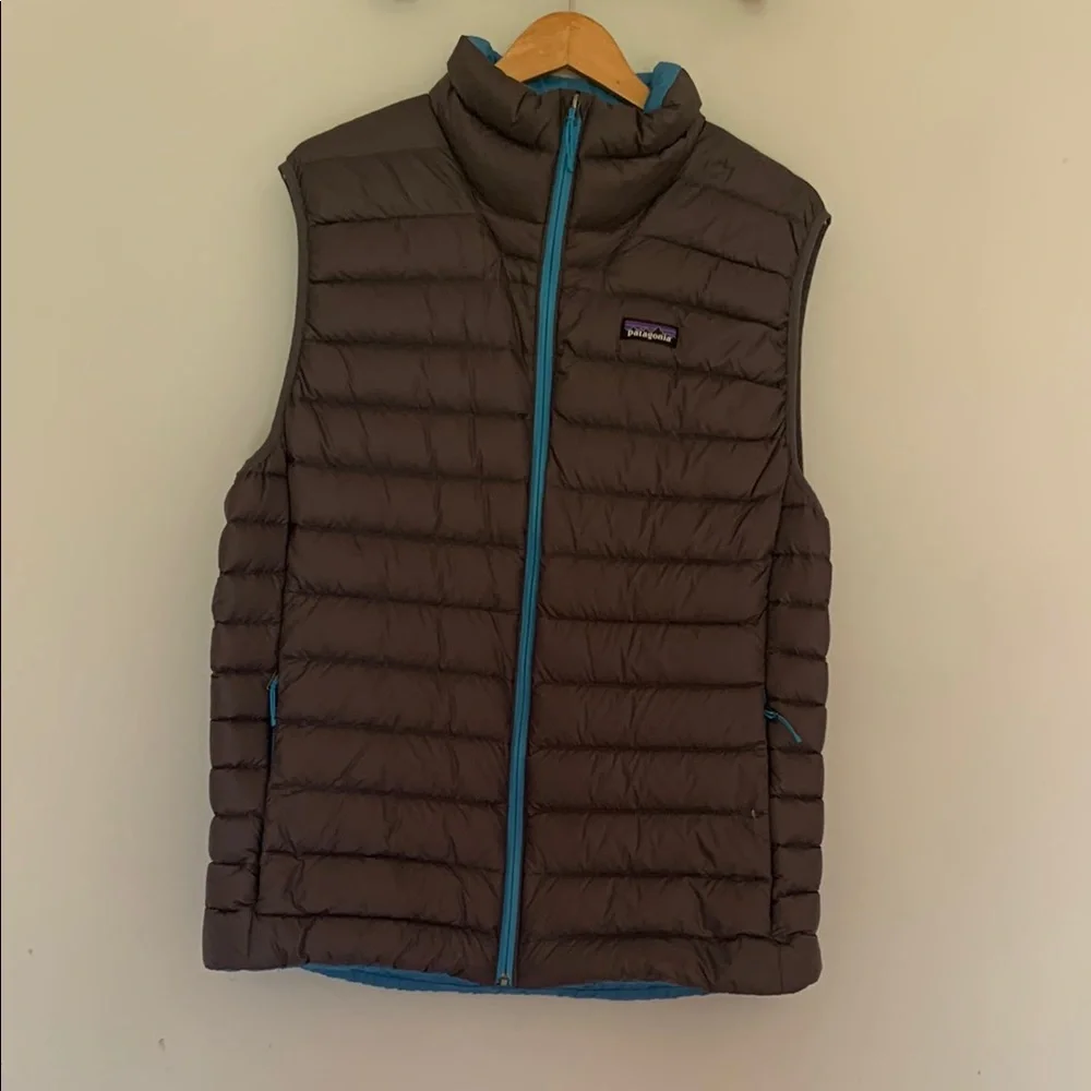 Patagonia Dark Brown Vest with Blue Lining